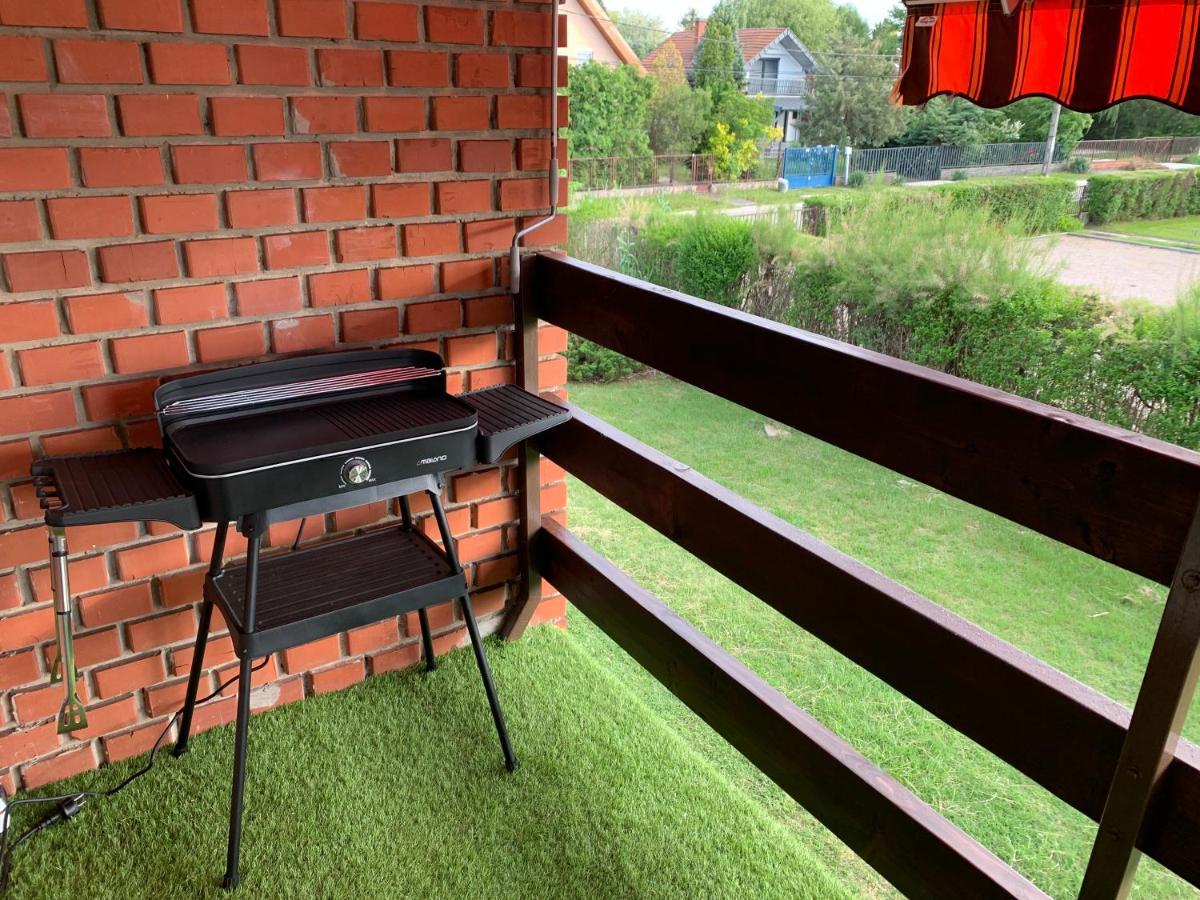 Balatonic Apartman Zamardi Bagian luar foto