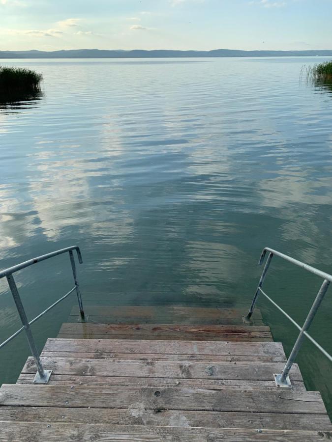 Balatonic Apartman Zamardi Bagian luar foto
